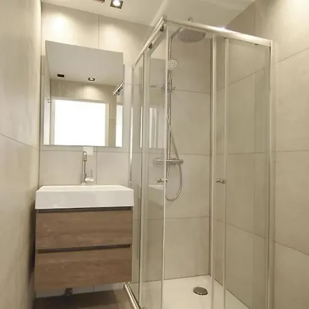 Elegant Apartment, Next To Vondel & City Center Apartment
