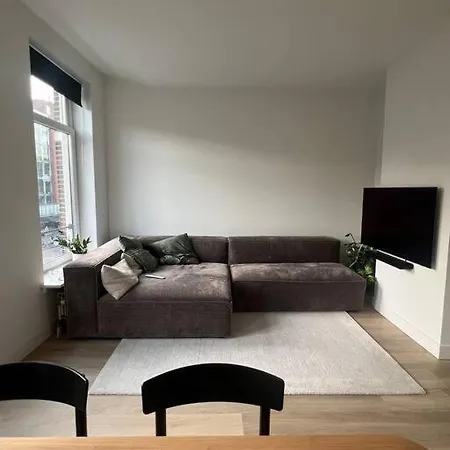 Elegant Apartment, Next To Vondel & City Center Apartment